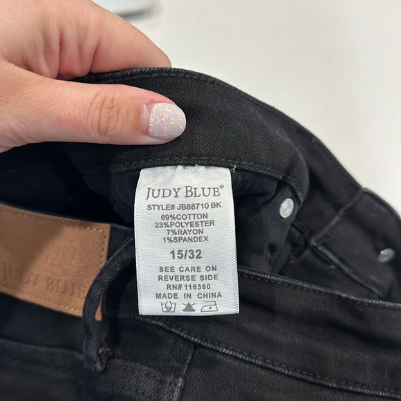 NWOT Judy Blue Jeans – 15/32 - Picture 9 of 10